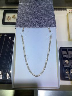 Two tone chain