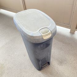 Trash Can