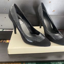 Woman’s Shoes