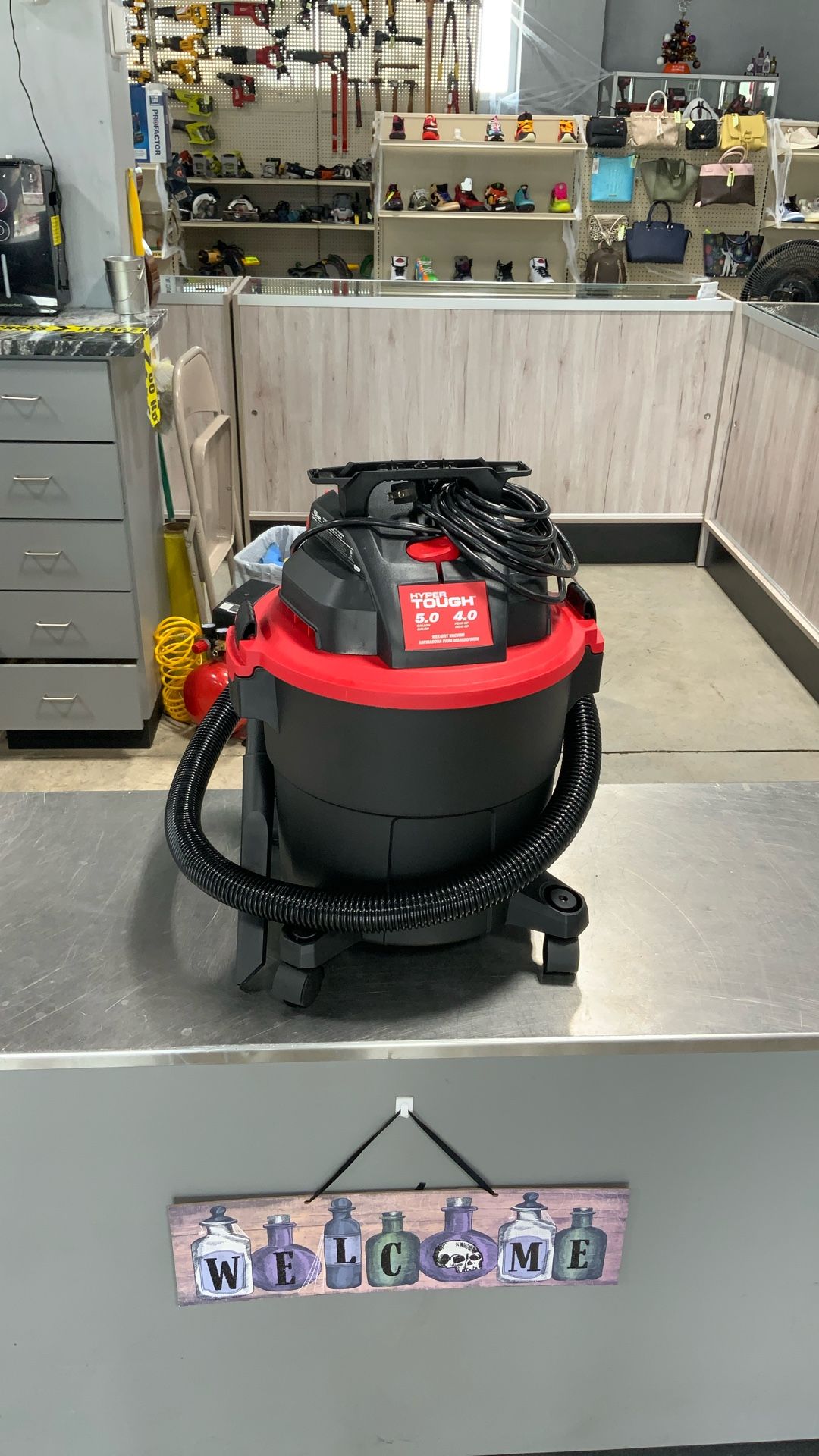 Hyper Tough 5gal Wet/ Dry Vacuum