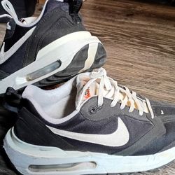 Nike Men Shoes 