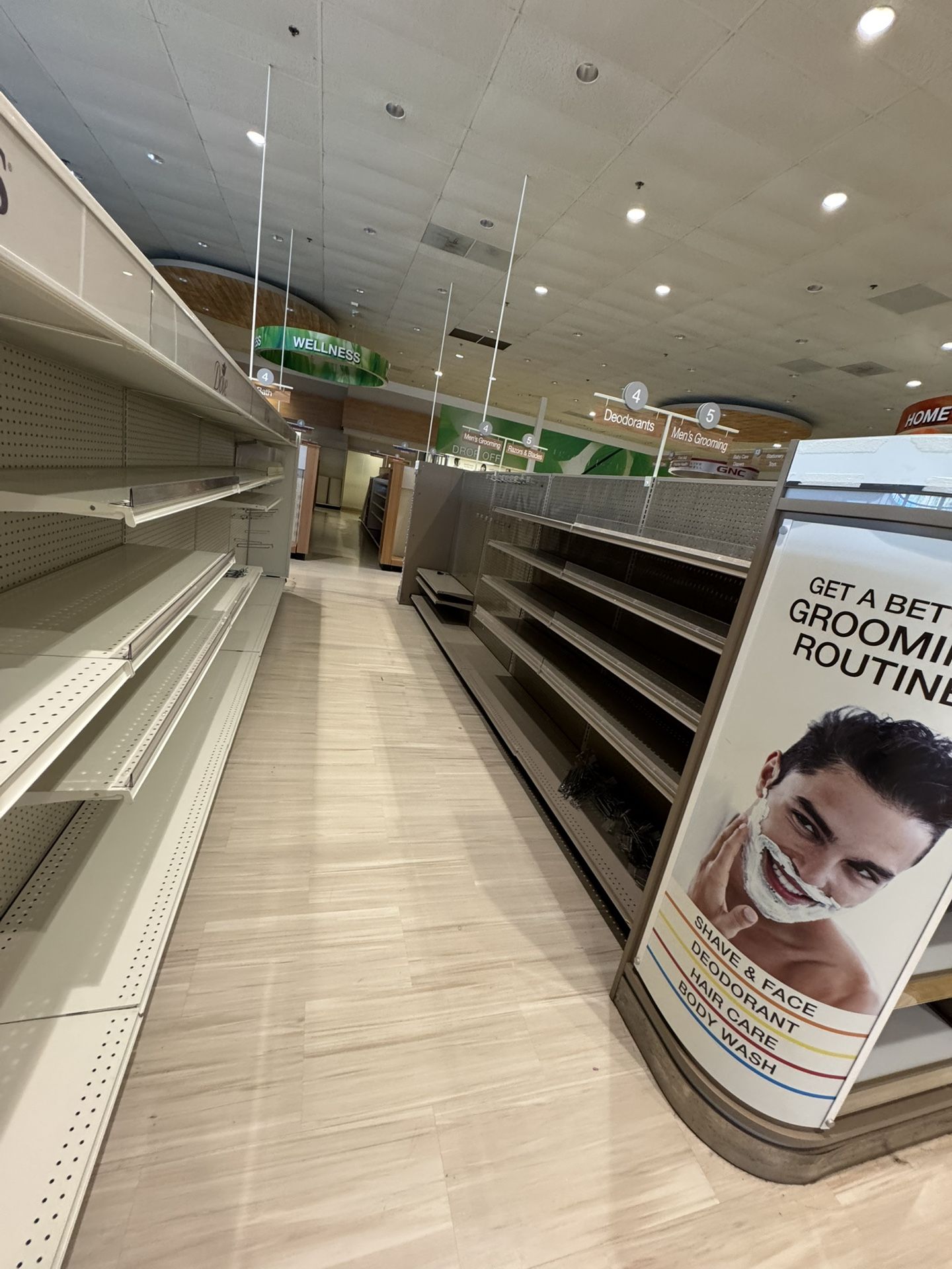 Shelves/Gondola