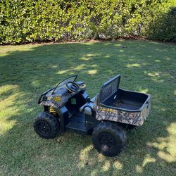 John Deere Peg Perego Ride On 12volt 2speed 
