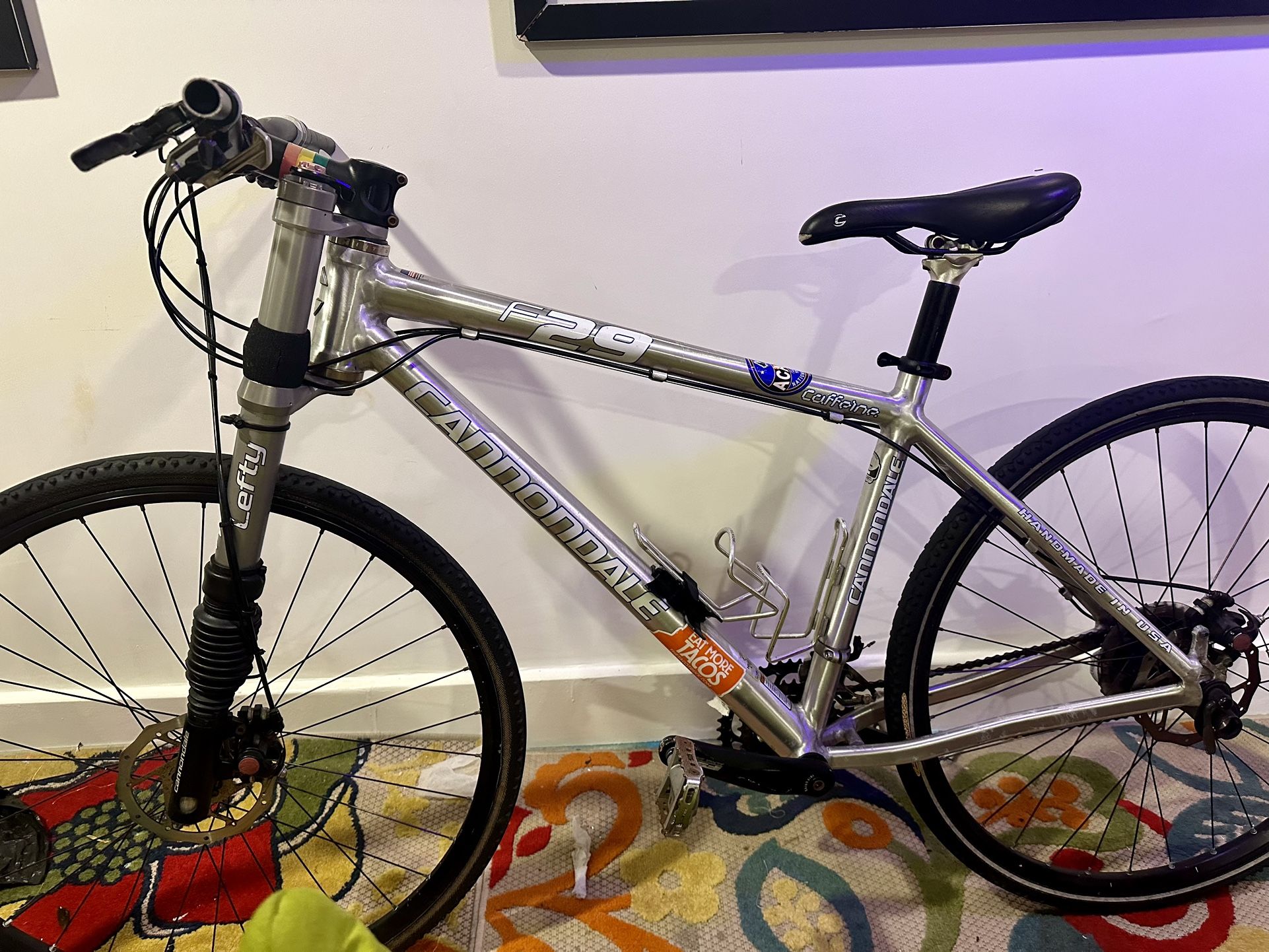The Cannondale F29 Trail Bike With lefty Shock