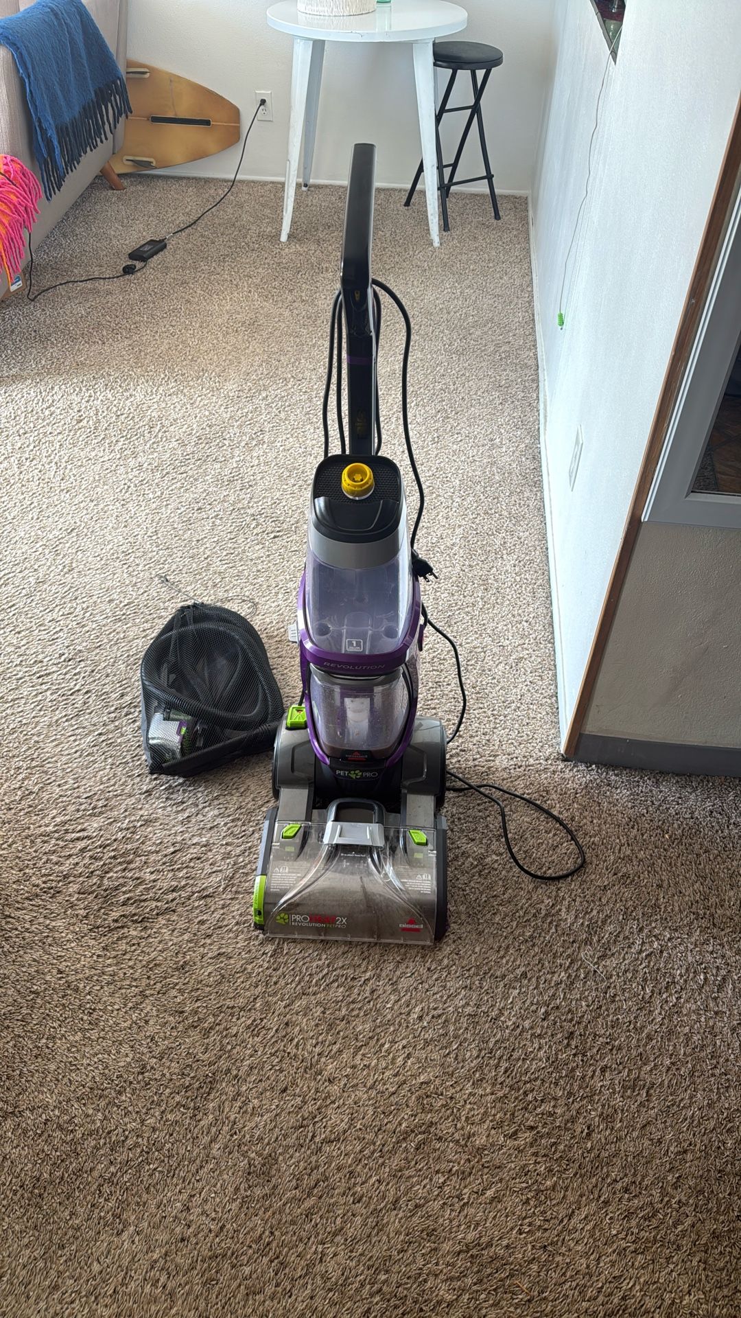 Bissel ProHeat 2X Pet Pro Carpet Cleaner Vacuum
