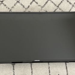 32 Inch Samsung TV (Non Smart)