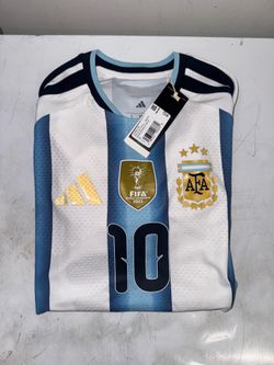 Size Medium Official Authentic Argentina Jersey