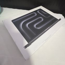 Brand New 16” MacBook Pro M5 Max 36GB