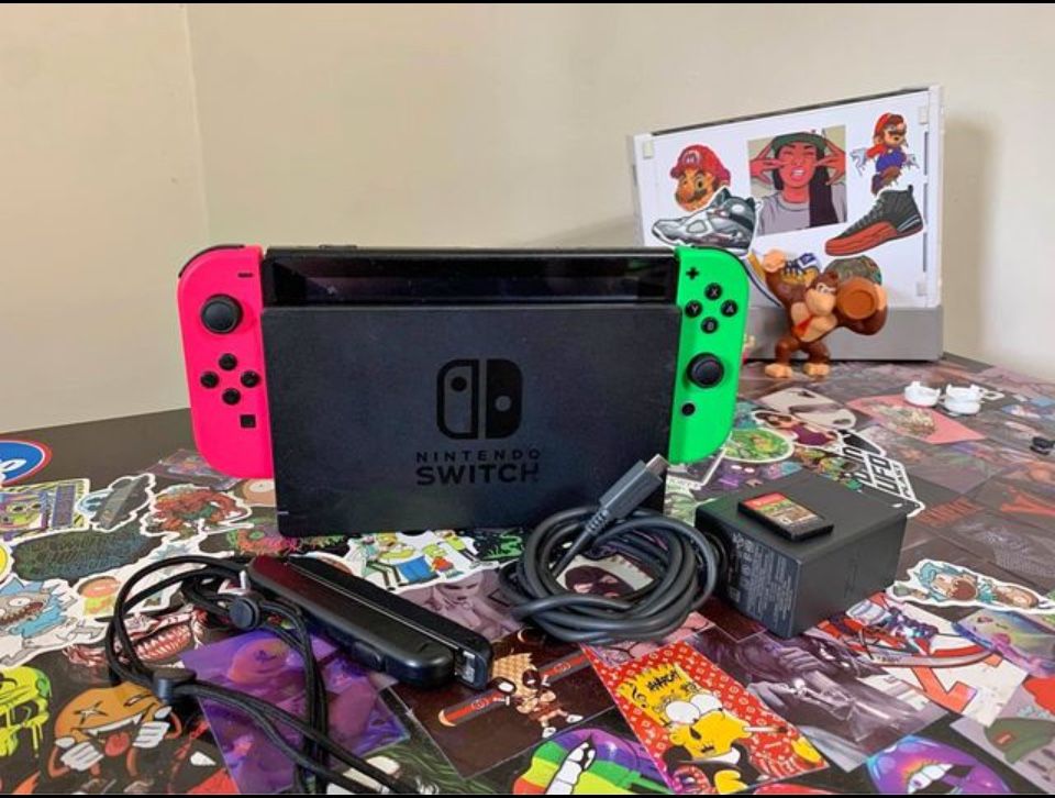 Nintendo Switch 