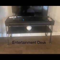 Tv Table / Entertainment Table 