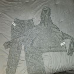 Girls 2 Piece Gray Jogger Sweatsuit Set Size 10/12 