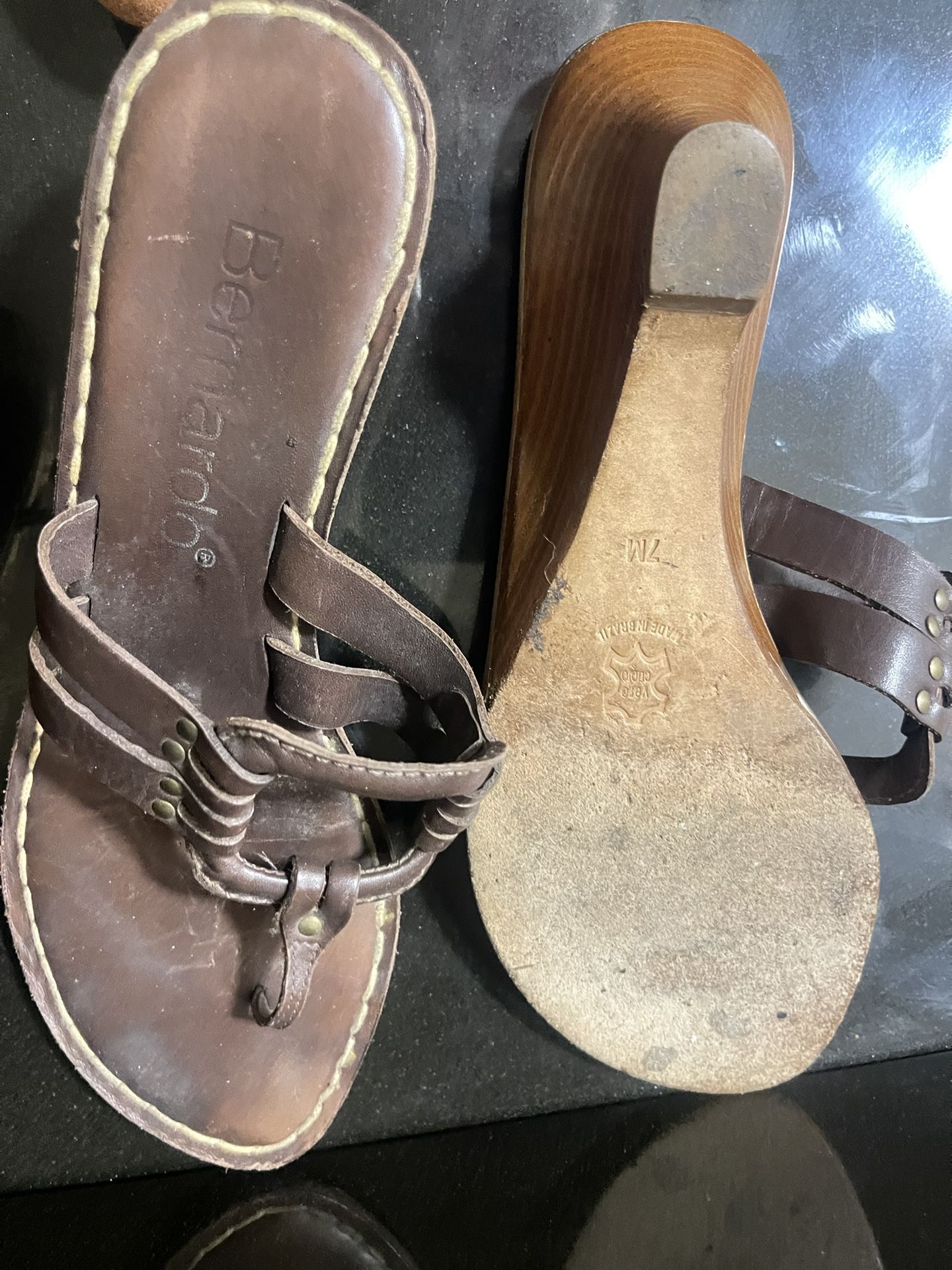 Leather Wood Block Sandals