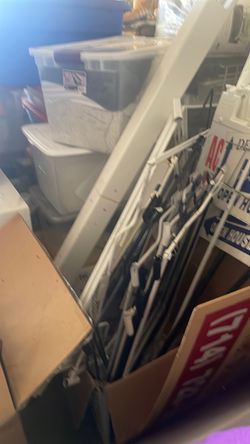 For sale sign ( 5 hanging ) pieces