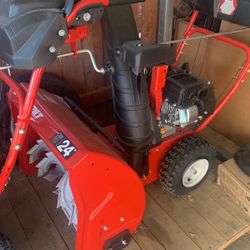 Mower Troy Bilt Snowblower, 2024 New