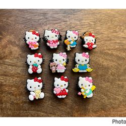 Hello Kitty, Croc Charms Bundle