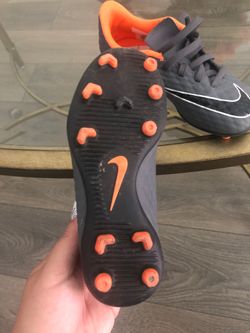 Toddler/kids soccer cleats
