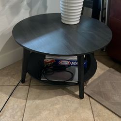Round Coffee Table 