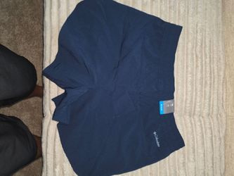 Columbia Navy Blue Shorts Size Medium
