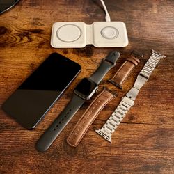 iPhone 12 (64 GB) + Apple Watch SE + Duo Charging Pad