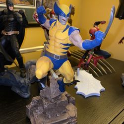 Wolverine Future Fight Statue