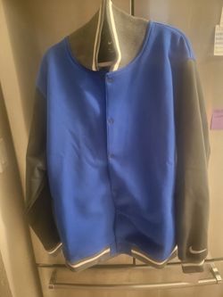 Nike jacket. New size 2xl