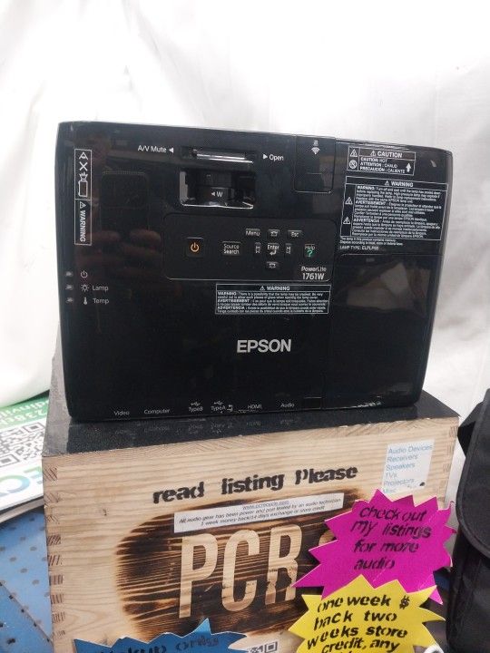Epson 3LCD Projector Model: H478A