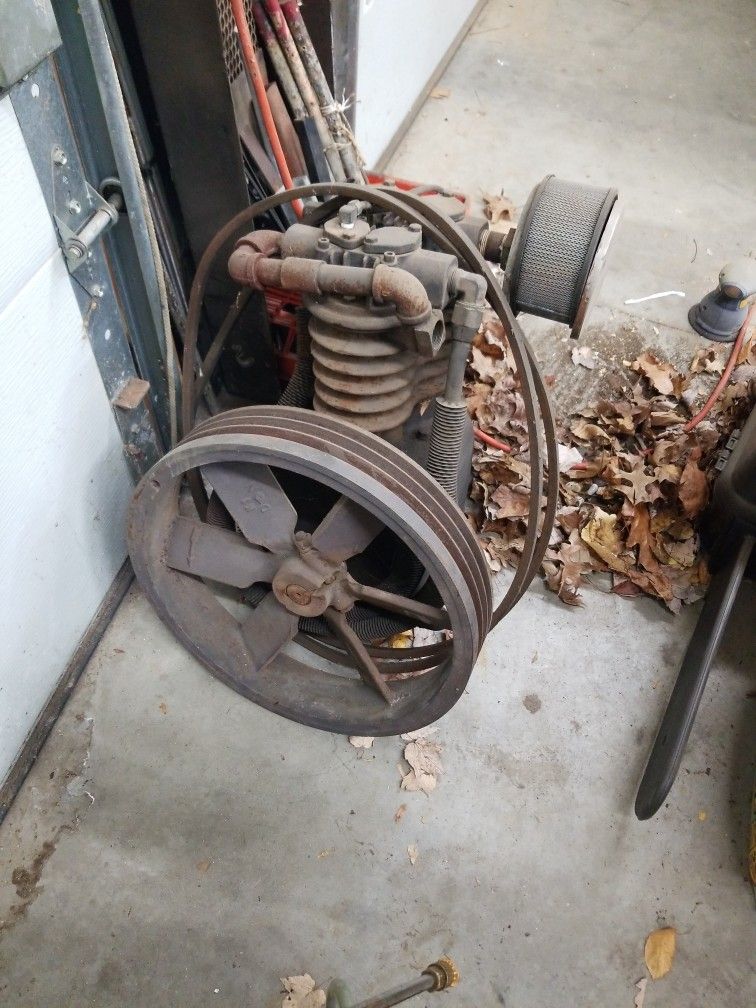 Giant Air Compressor pump