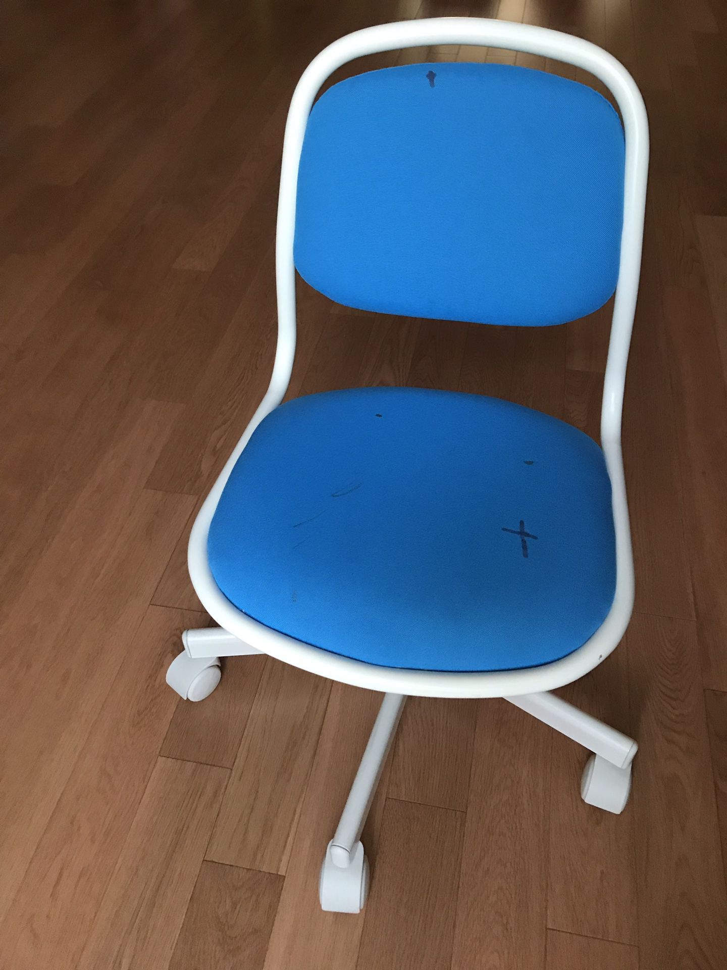 Adjustable children’s desk chair from Ikea (Orfjall)