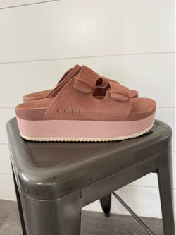 Reef sandals