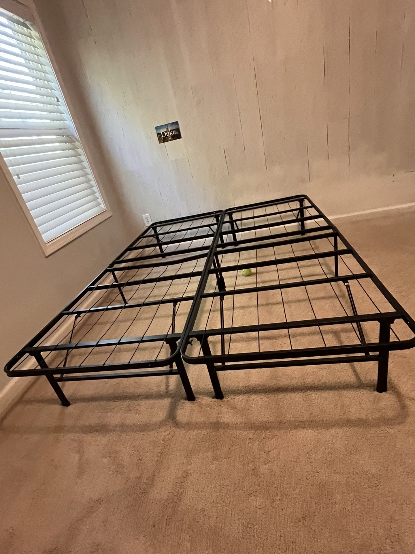 Queen Metal Bed Frame With Mattress