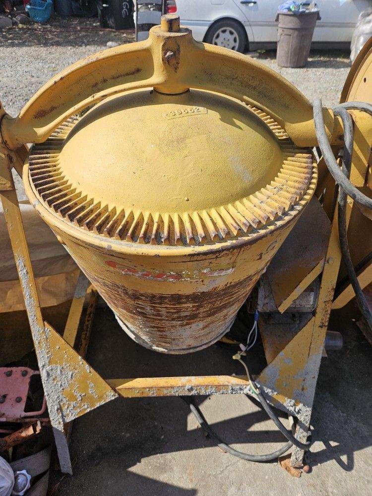 Cement Mixer