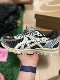 ASICS JOG 100S Kith Espresso Vanilla Ice