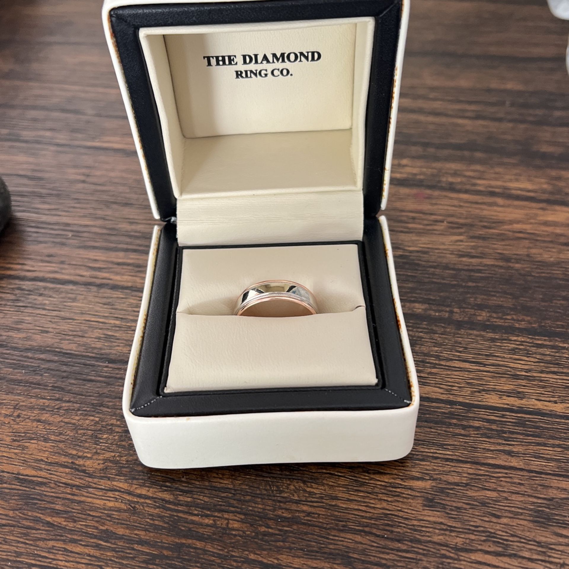 Men’s Wedding Band