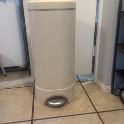 Diaper Genie 