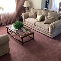 Entire Living Room / Lights Negotionable