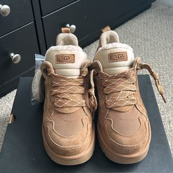 Brand New Ugg Lowmel