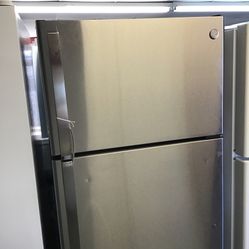 GE 17.5 Cu Ft Top And Bottom Stainless Steel Fridge. 1 Year Warranty 