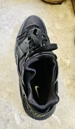 Nike Mens Air Huarache Run 318429-003 Triple Black Running  display picture 1