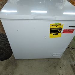 New 5.0cu Ft Deep Freezer 