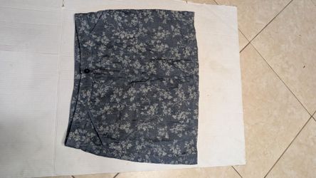 White Stag Women's Size 16 Navy Blue Floral Paisley Print Pull On Skirt