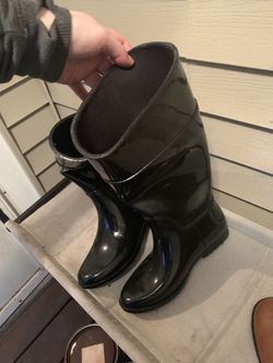 Women’s Michael Kors rubber rain boots size 9