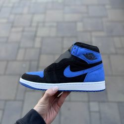 Jordan 1 Royal Reimagined size 9.5