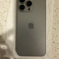 iPhone 15 Pro Max 256 GB