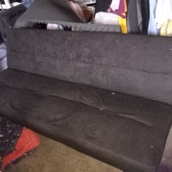 Black Futon