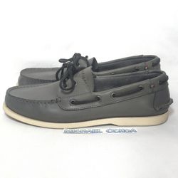 Tomy Hilfiger Boat Shoes Sz. 9 - USED