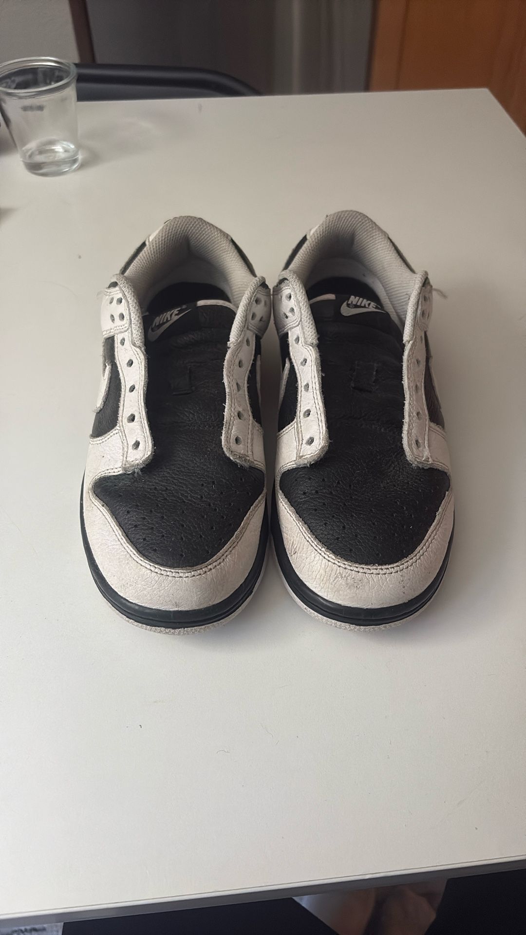 nike reverse panda dunk lows