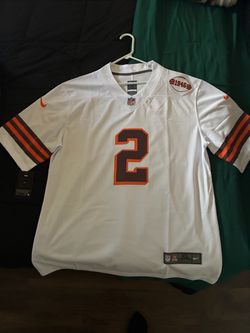 LeBron James and Shedeur Sanders jerseys