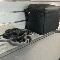 DJI Avida two fly more combo, three batteries, charger, headset, controller case
