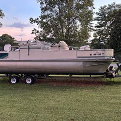 2002 G3 Fish Cruise Pontoon Boat White 22ft