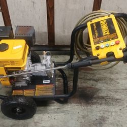Dewalt 3300psi Pressure Washer